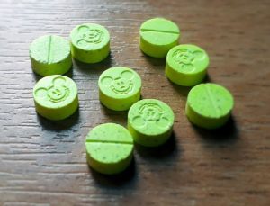 MICKEY MOUSE 2CB HUG DRUG PILLS 20MG